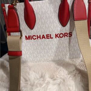 Michael Kors Original Mirella Medium Signature Logo Tote Bag in Red